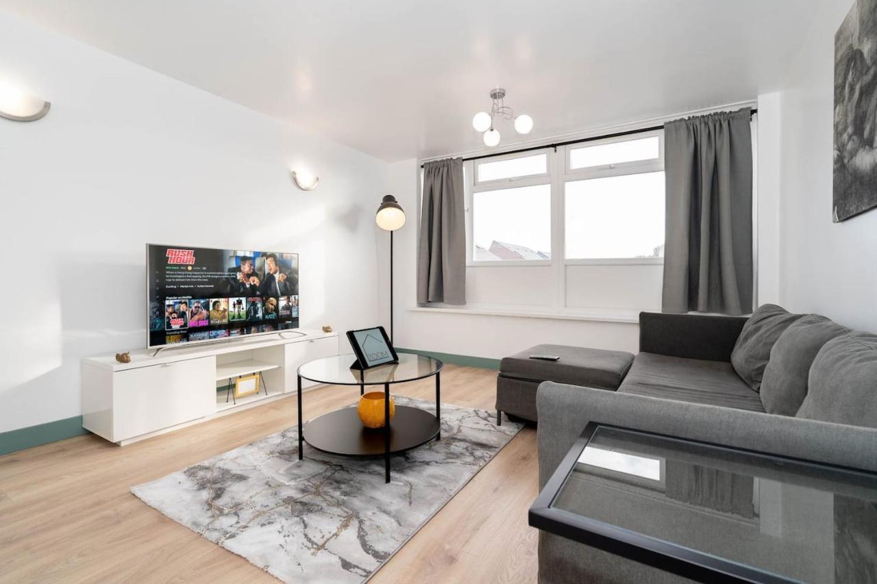 Luxury Urban Oasis In West Midlands Apartment Бирмингам Екстериор снимка