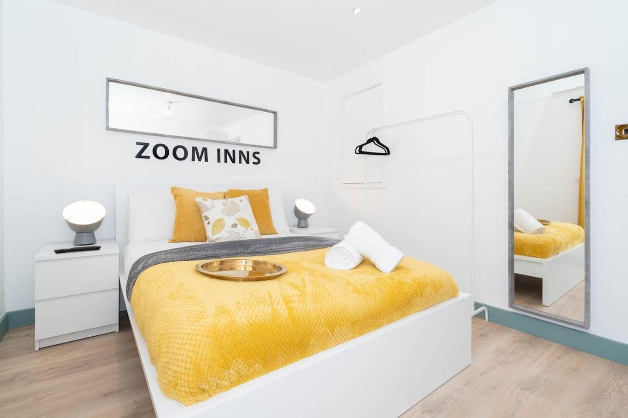 Luxury Urban Oasis In West Midlands Apartment Бирмингам Екстериор снимка