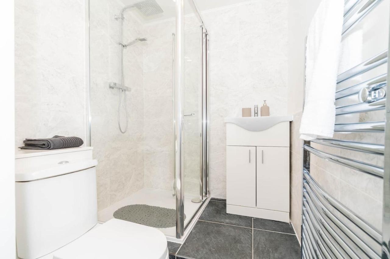 Luxury Urban Oasis In West Midlands Apartment Бирмингам Екстериор снимка