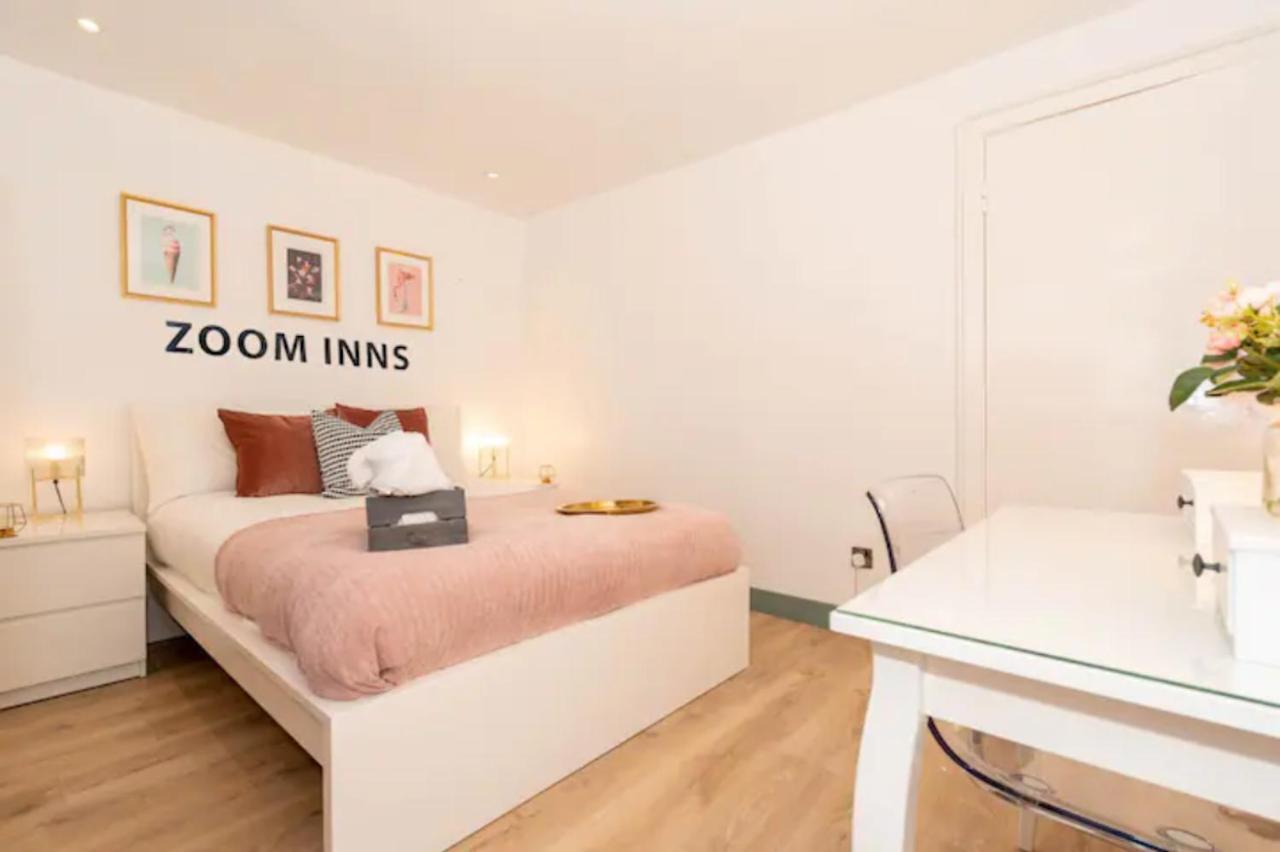 Luxury Urban Oasis In West Midlands Apartment Бирмингам Екстериор снимка
